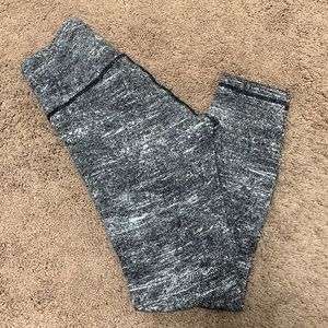 Lululemon wonder unders size 6